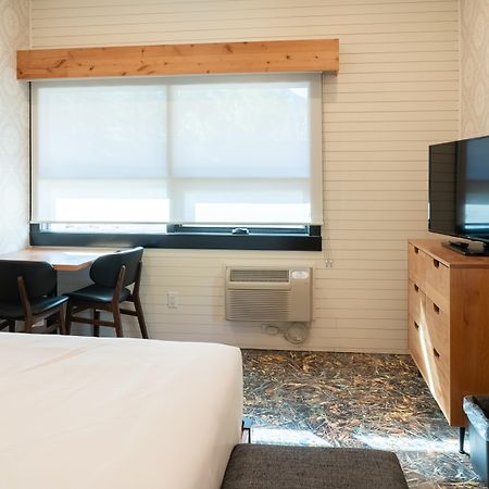 The Dorothy Motel 뱀프 외부 사진